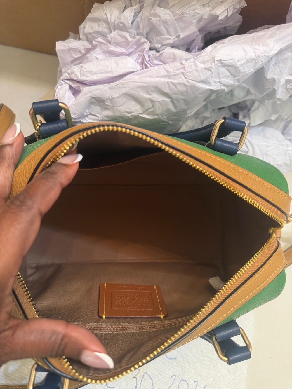 Coach Green Leather Rowan with Navy Handles and Tan Strap - Picture 4 of 5